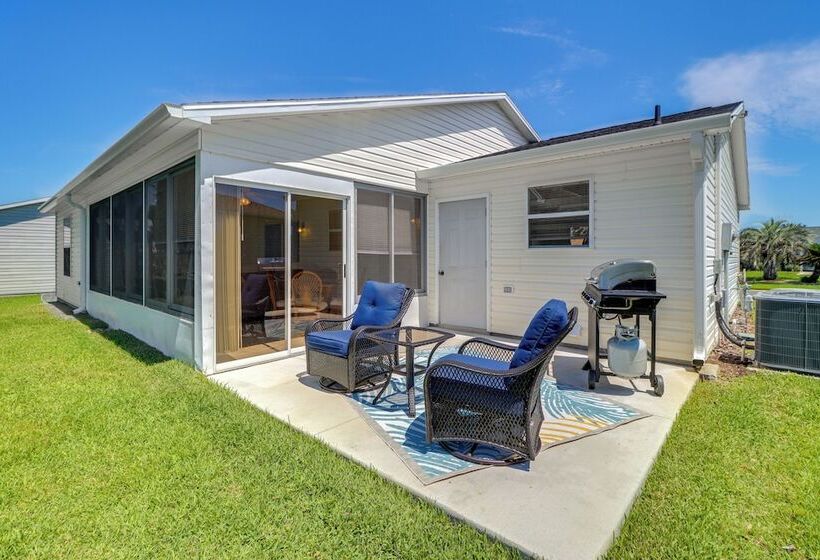 Lanai & Gas Grill: Bright Home In The Villages!