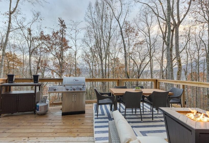 Dark Horse By Avantstay Hot Tub, Balcony, Views