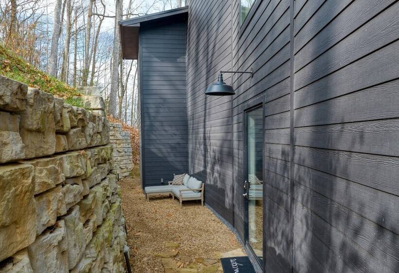 Dark Horse By Avantstay Hot Tub, Balcony, Views