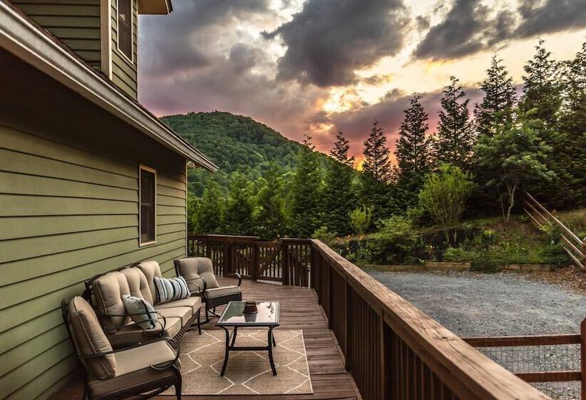 Hickory Nut Hideaway By Avantstay Mountain Views