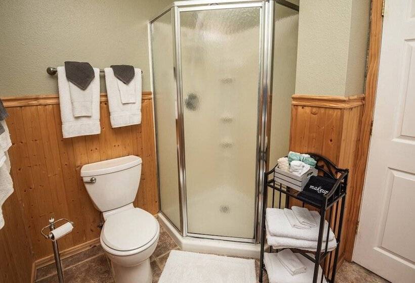 Hickory Nut Hideaway By Avantstay Mountain Views