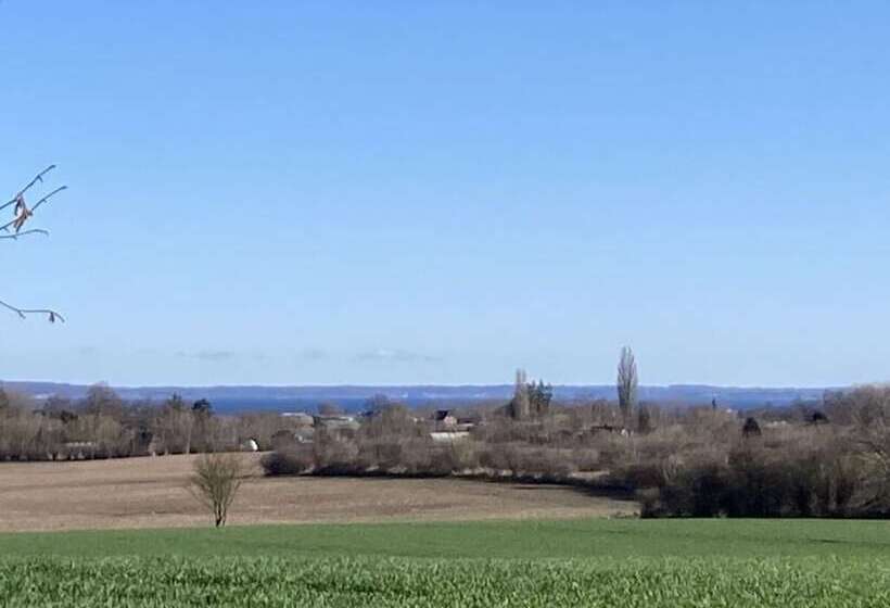 Hogelia Comfortable Holiday Residence