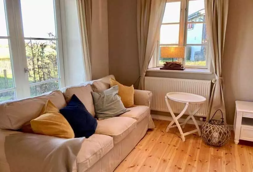 Hogelia Comfortable Holiday Residence