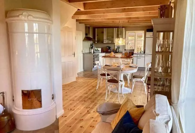 Hogelia Comfortable Holiday Residence