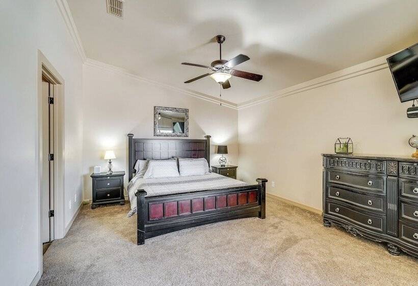 Home W/ Private Pool ~ 2 Mi To London Bridge Beach