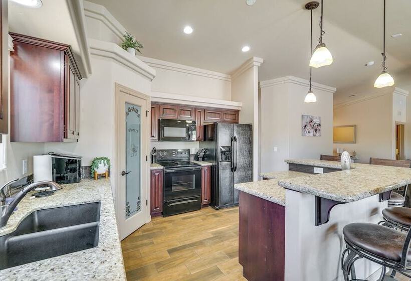 Home W/ Private Pool ~ 2 Mi To London Bridge Beach