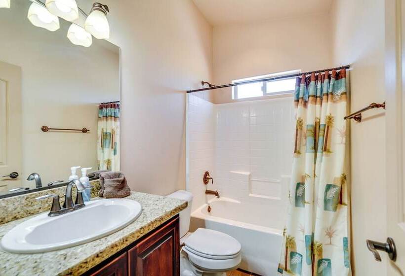 Home W/ Private Pool ~ 2 Mi To London Bridge Beach