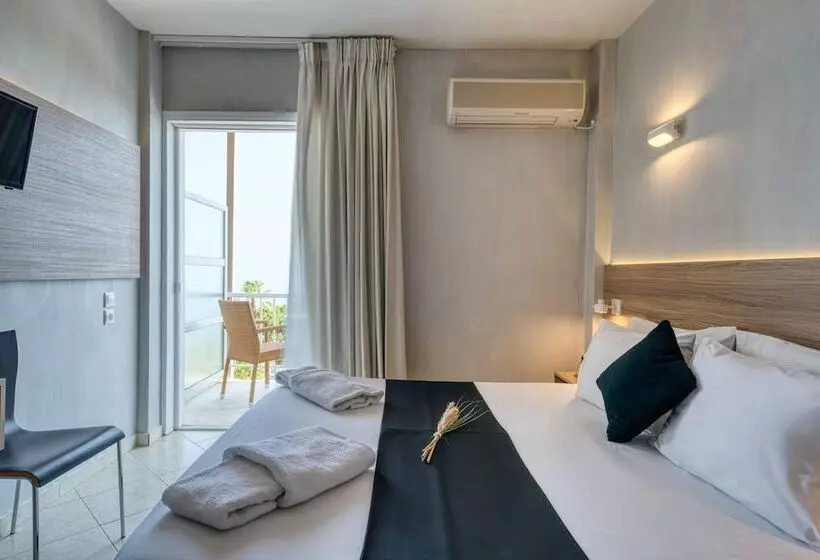 Hotelli Black & White Boho Resort