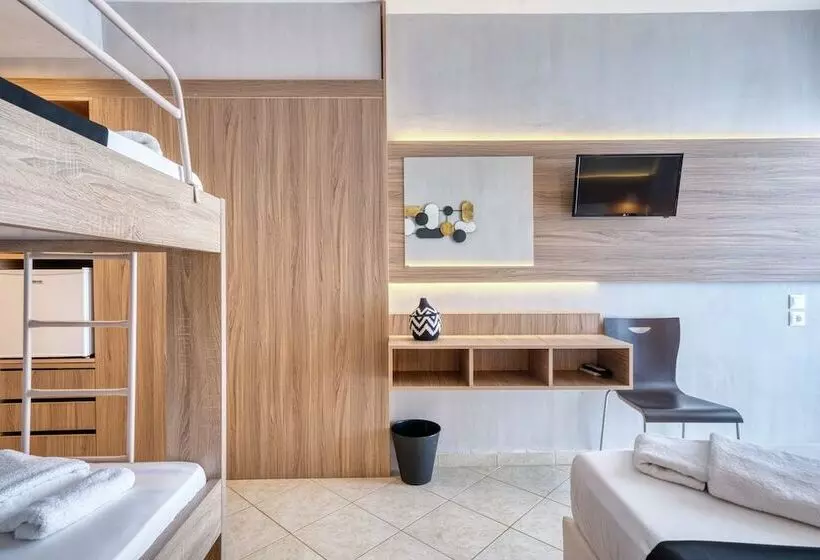 Hotelli Black & White Boho Resort