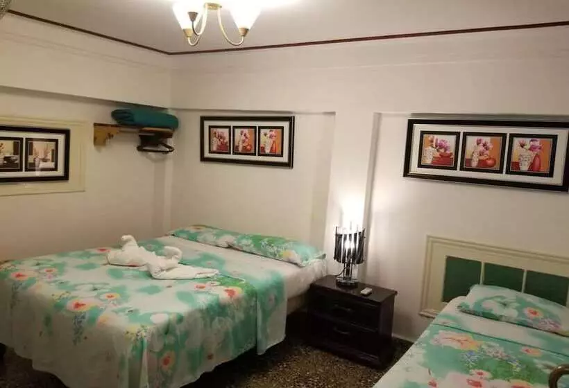هتل Casayai Centro Habana