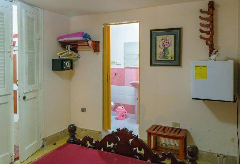 هتل Casayai Centro Habana