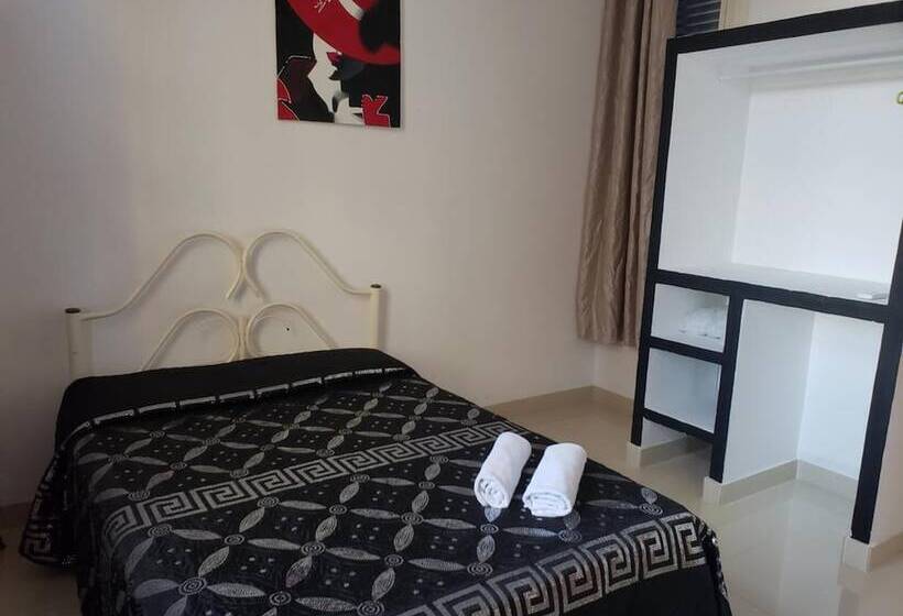 هتل Casayai Centro Habana