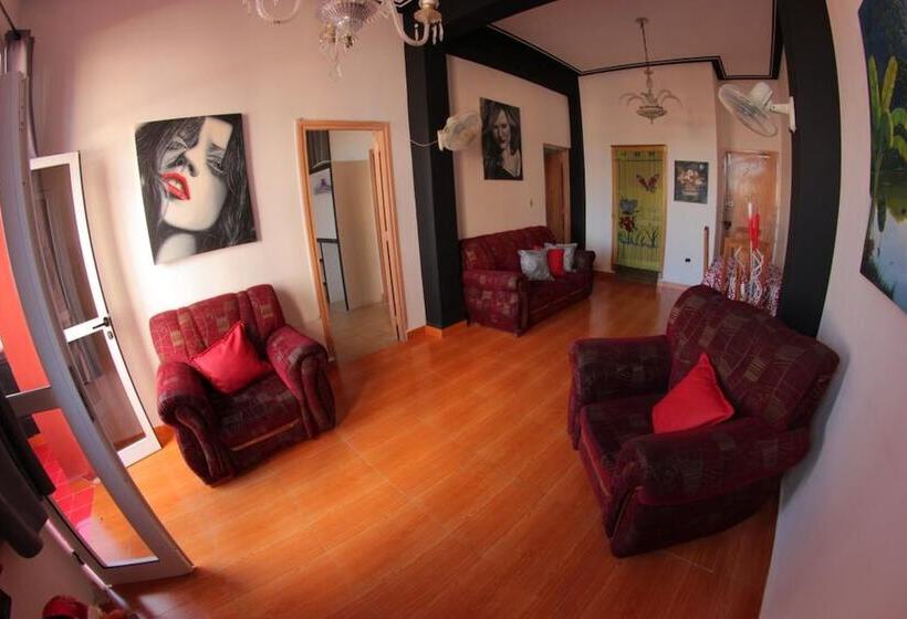 هتل Casayai Centro Habana