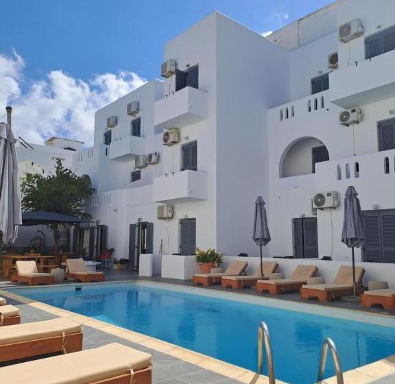 בית מלון כפרי Oceanis Resort