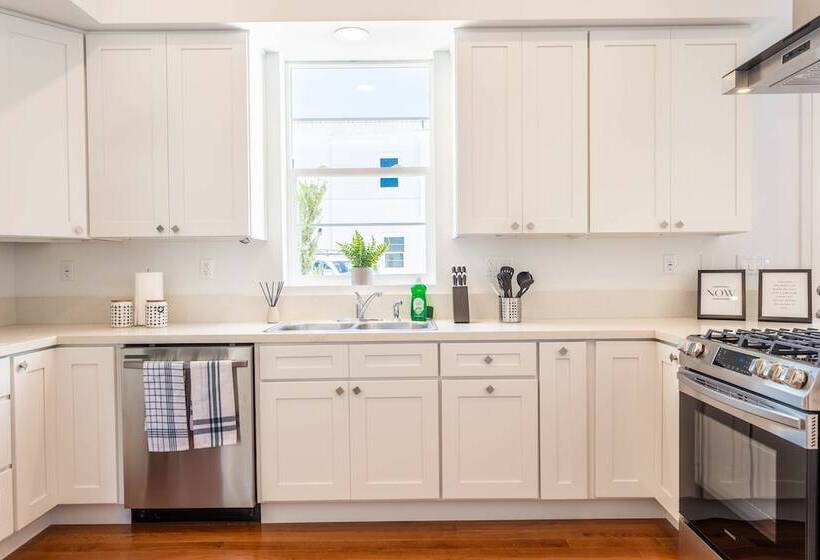 Ince By Avantstay 100 Meters To Amazon Studios