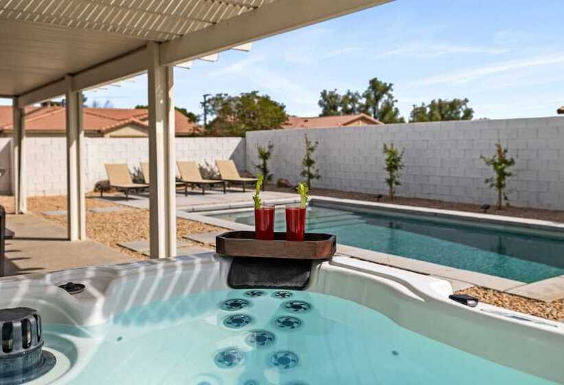 Montego By Avantstay Private Yard W/ Pool & Hot Tub