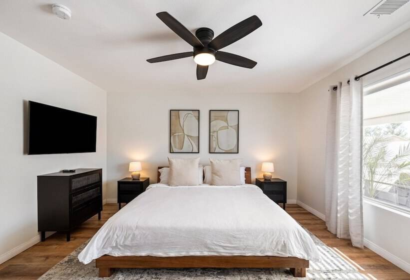 Montego By Avantstay Private Yard W/ Pool & Hot Tub