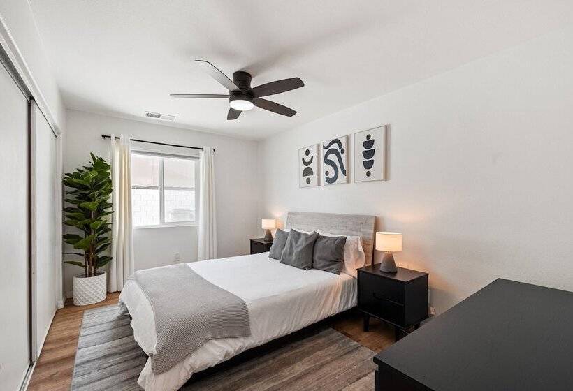 Montego By Avantstay Private Yard W/ Pool & Hot Tub