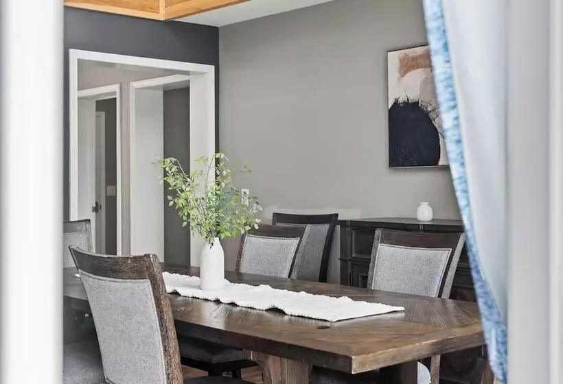 Nittany Cabin By Avantstay Lakefront, View, Firepit