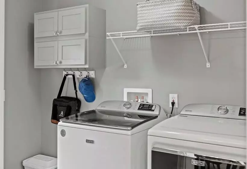 Nittany Cabin By Avantstay Lakefront, View, Firepit