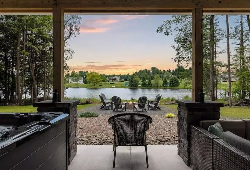 Nittany Cabin By Avantstay Lakefront, View, Firepit