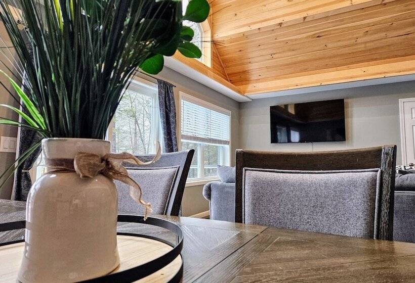 Nittany Cabin By Avantstay Lakefront, View, Firepit