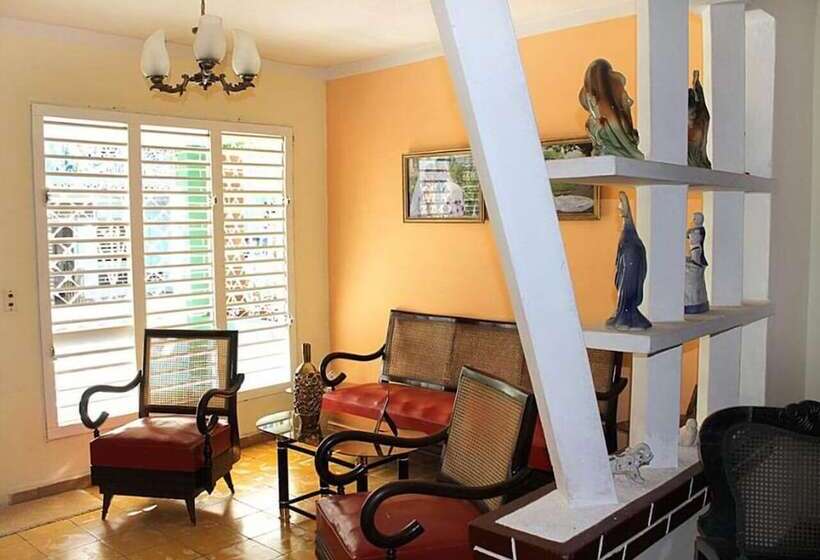 پانسیون Hostal Doña Miñe Trinidad