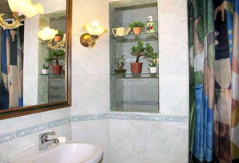 پانسیون Hostal Doña Miñe Trinidad