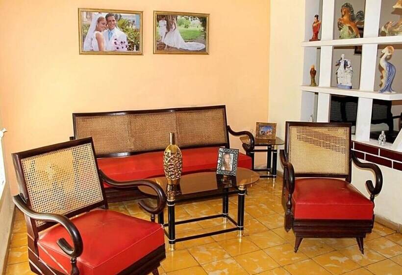 پانسیون Hostal Doña Miñe Trinidad