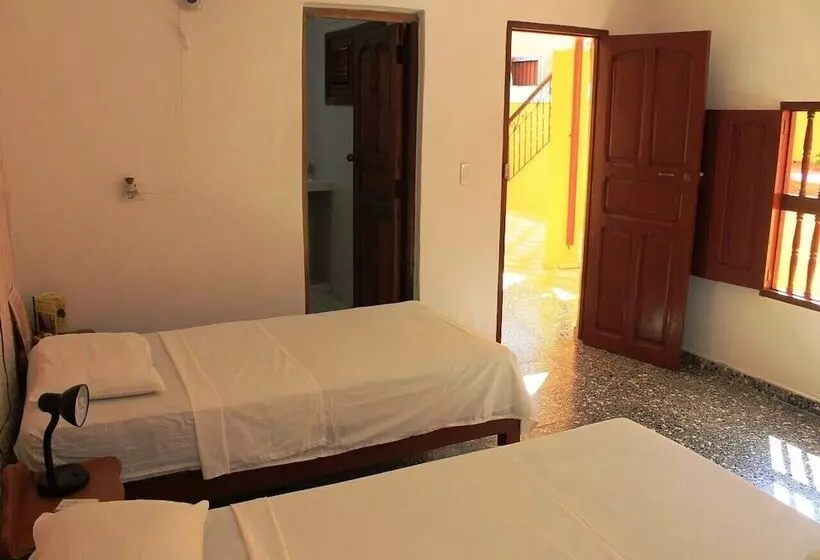 پانسیون Hostal Rosa Y Ramon Trinidad