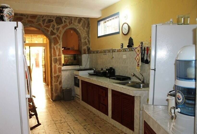 پانسیون Hostal Rosa Y Ramon Trinidad