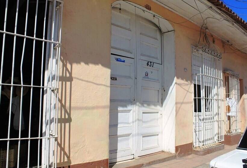 پانسیون Hostal Rosa Y Ramon Trinidad