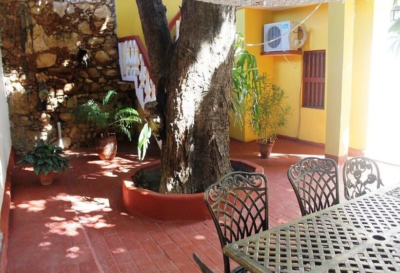 پانسیون Hostal Rosa Y Ramon Trinidad