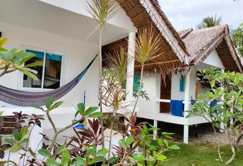 Lomakeskus Sand Terrace Beach Bungalows