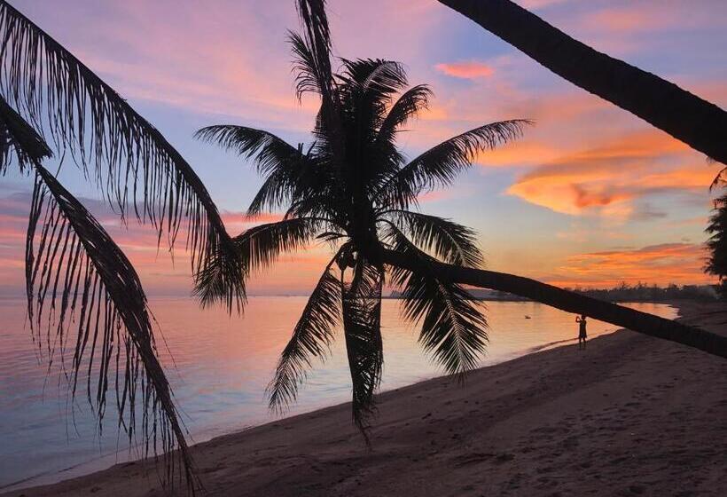 אתר נופש Sand Terrace Beach Bungalows