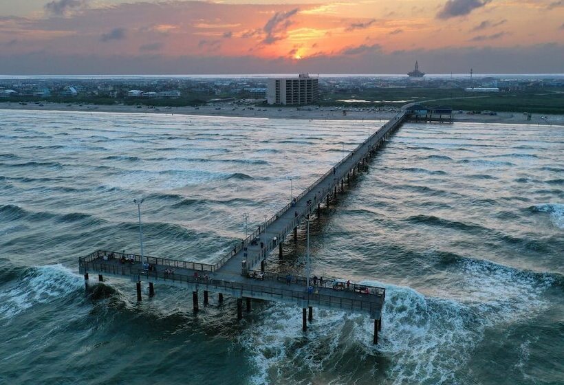 Seaside Blessing By Avantstay Ocean View, Pool