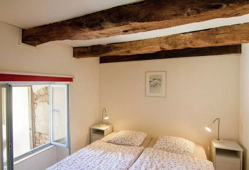 Spacious Gite With Large Terrace