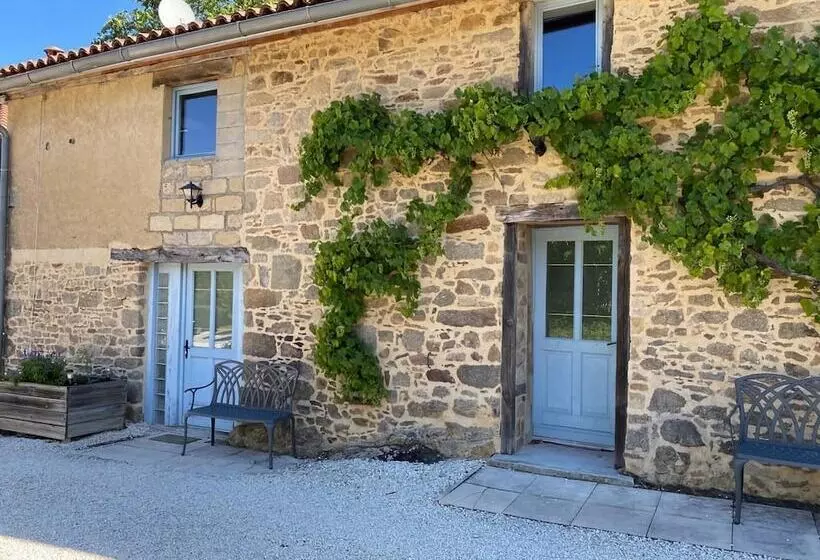 Spacious Gite With Large Terrace