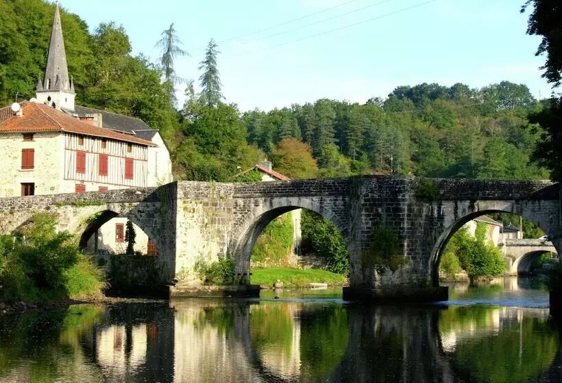 Spacious Gite With Large Terrace