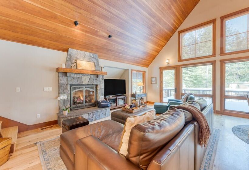 Ward Creek By Avantstay 5 Min Walk To Lake, Deck