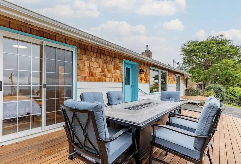 Whidbey Bliss By Avantstay 2min To Beach + View