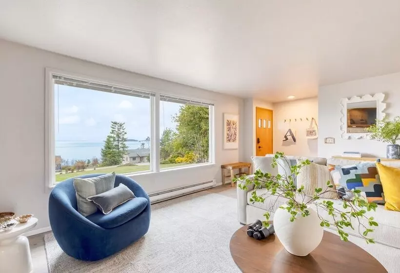 Whidbey Bliss By Avantstay 2min To Beach + View