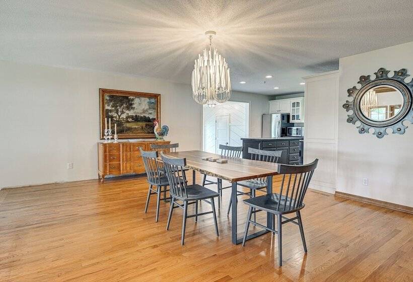 Wisconsin Home W/ Dock On Lake Arbutus!