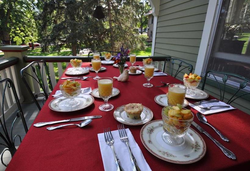 Avenue Hotel Bed And Breakfast