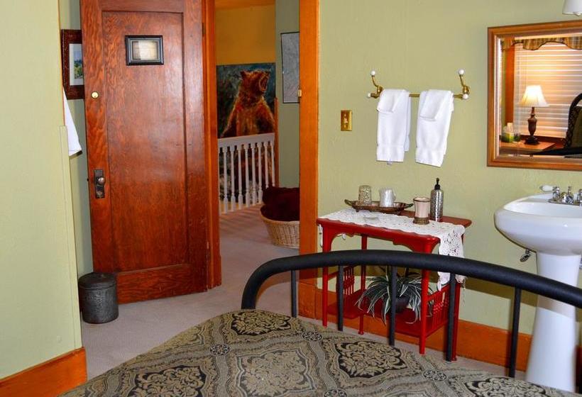 Avenue Hotel Bed And Breakfast