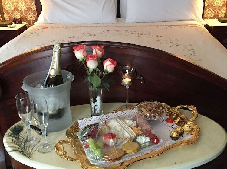 Bed and Breakfast The Ginkgo Tree