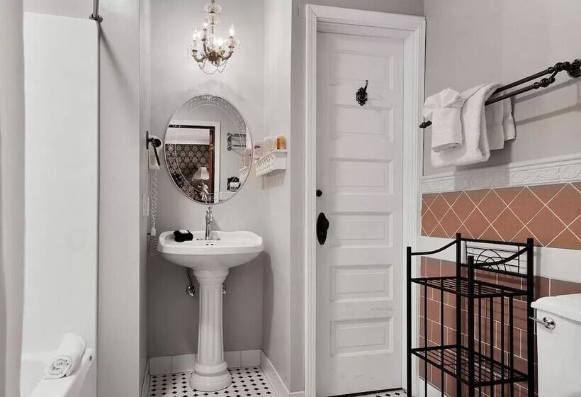 Bed and Breakfast The Ginkgo Tree