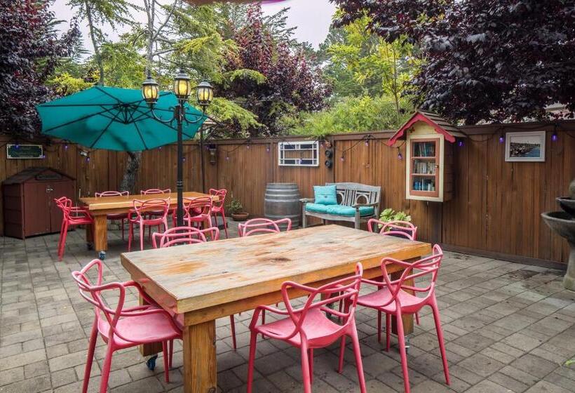 فندق Andril Fireplace Cottages