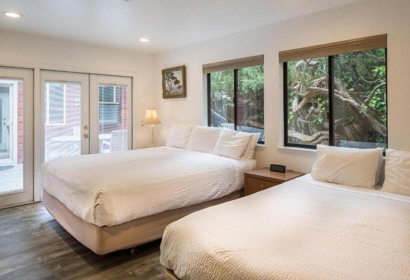 فندق Andril Fireplace Cottages