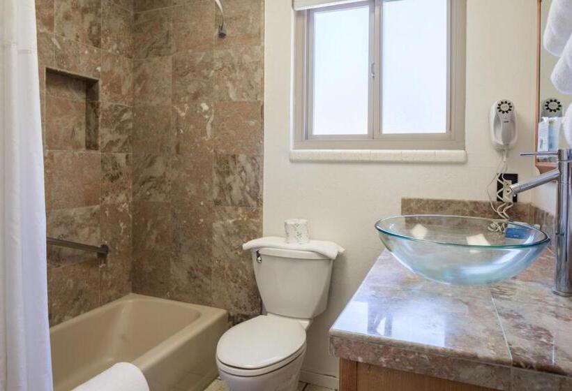 فندق Andril Fireplace Cottages